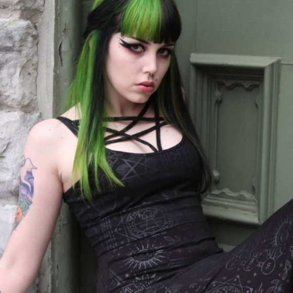 Killstar Tops - KILLSTAR Witchen pentagram crop top